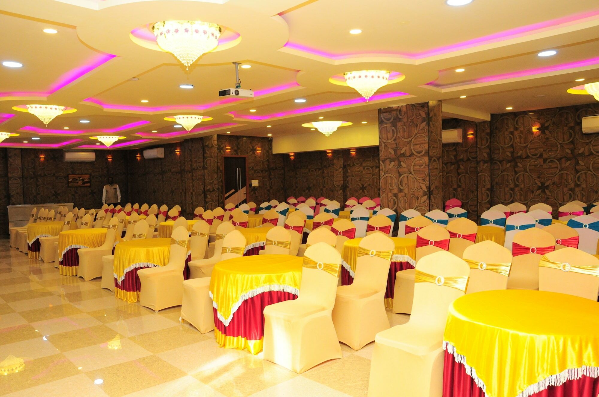 Hyders Park The Business Hotel Thanjavur Exterior photo